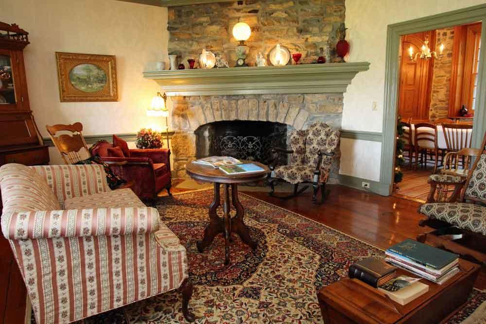 Rocky Acre Farm Bed & Breakfast Mount Joy Exterior photo